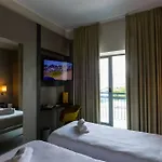 Hotel B&B Hotel Savona 3*