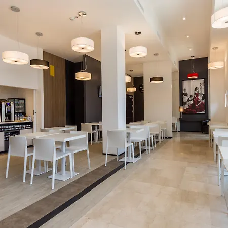 B&B Hotel Savona Savona