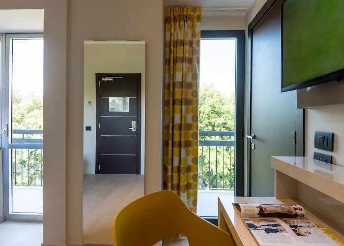 B&B Hotel Savona Hotel 3*