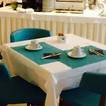 B&B Hotel Savona Hotel