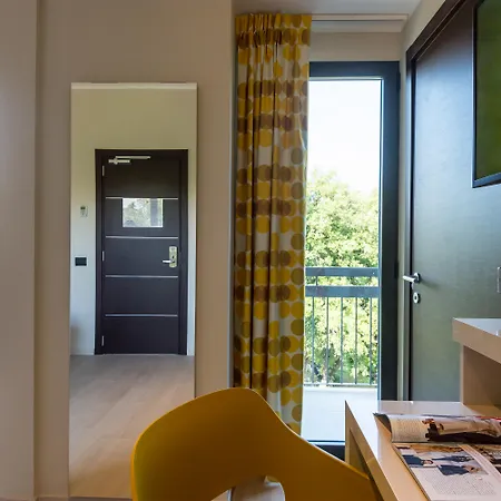 B&B Hotel Savona Hotel 3*