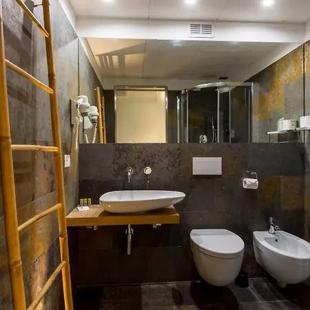 B&B Hotel Savona 3* Savona