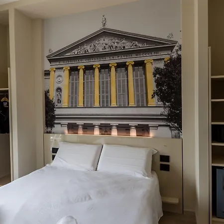 Hotel B&B Hotel Savona 3*