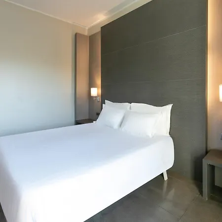 B&B Hotel Savona 3* Σαβόνα