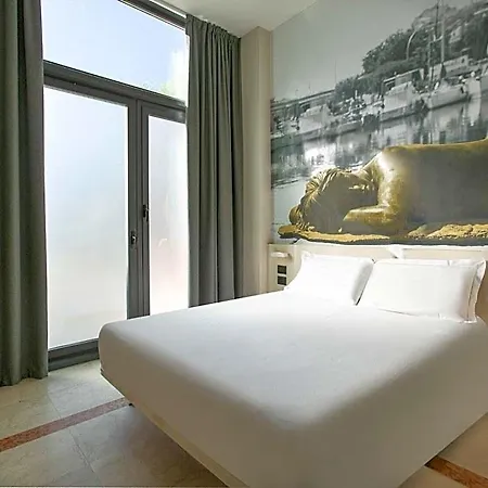 Ξενοδοχείο B&B Hotel Savona