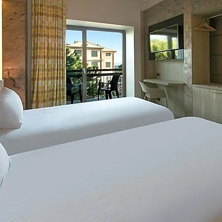 B&B Hotel Savona Ξενοδοχείο 3*