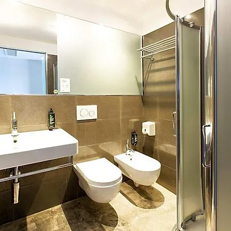 B&B Hotel Savona 3* Σαβόνα