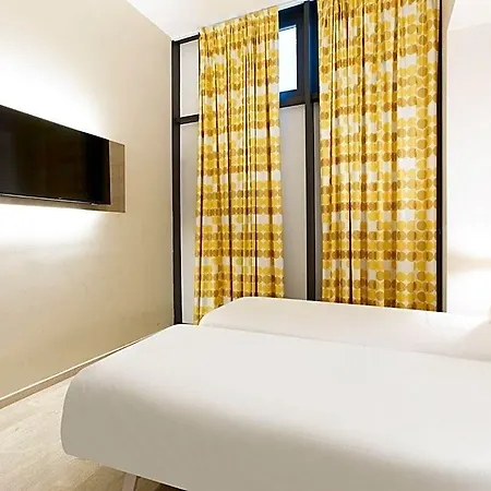 B&B Hotel Savona Ξενοδοχείο 3*