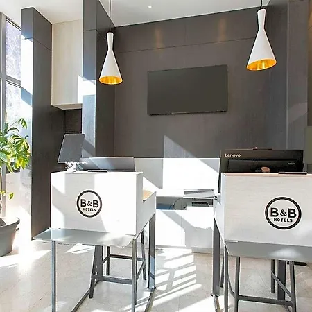 B&B Hotel Savona 3*