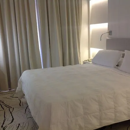 مبيت وإفطار فندق سافونا 3*