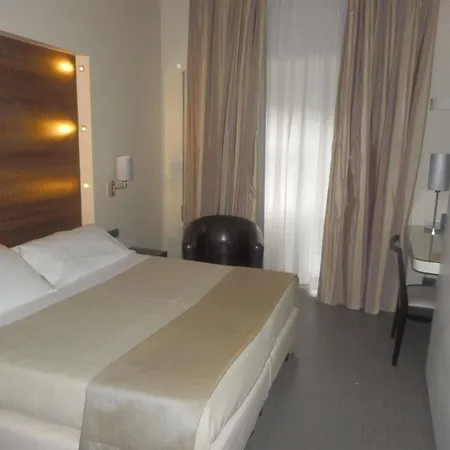 B&B Hotel Savona 3*