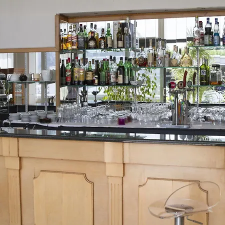 B&B Hotel Savona מלון סאבונה
