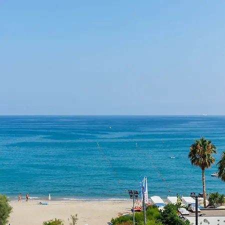 B&B Hotel Savona Hotel 3*