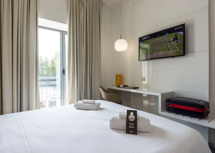 Hotel B&B Hotel Savona