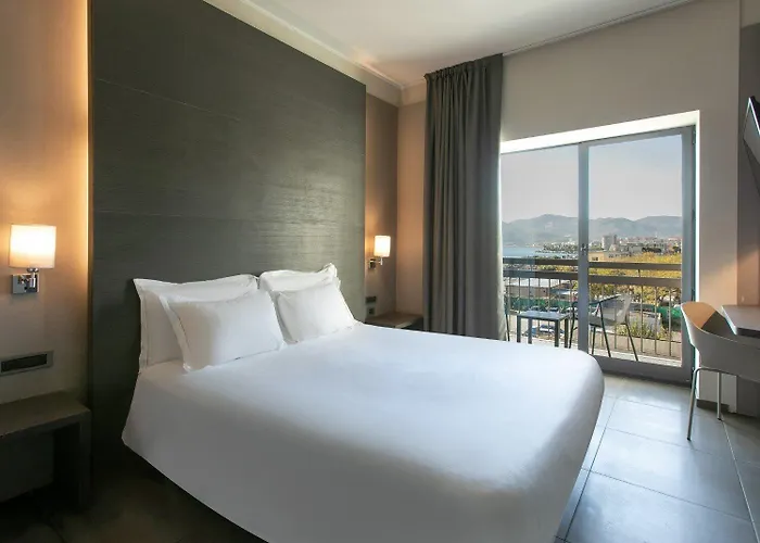 Hotel B&B Hotel Savona 3*