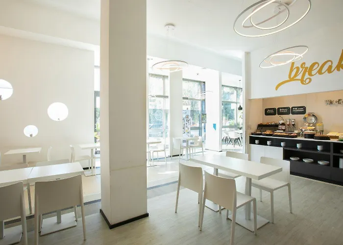 B&B Hotel Savona 3* Savona