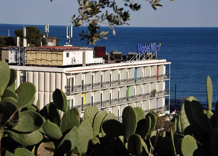 Hotel B&B Hotel Savona