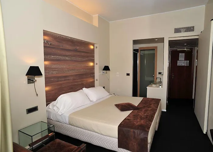 B&B Hotel Savona 3*