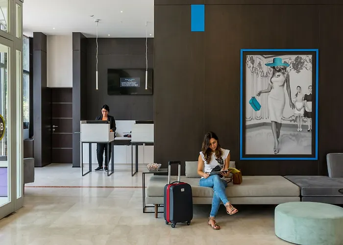 Hotel B&B Hotel Savona