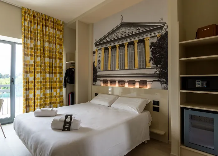 B&B Hotel Savona Hotel